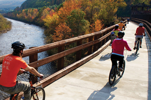 fyf_bikingtrails_fall Bicyclists on D&L Trail enjoyed fall foliage.