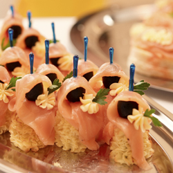 CATER_250X250 Salmon canapes