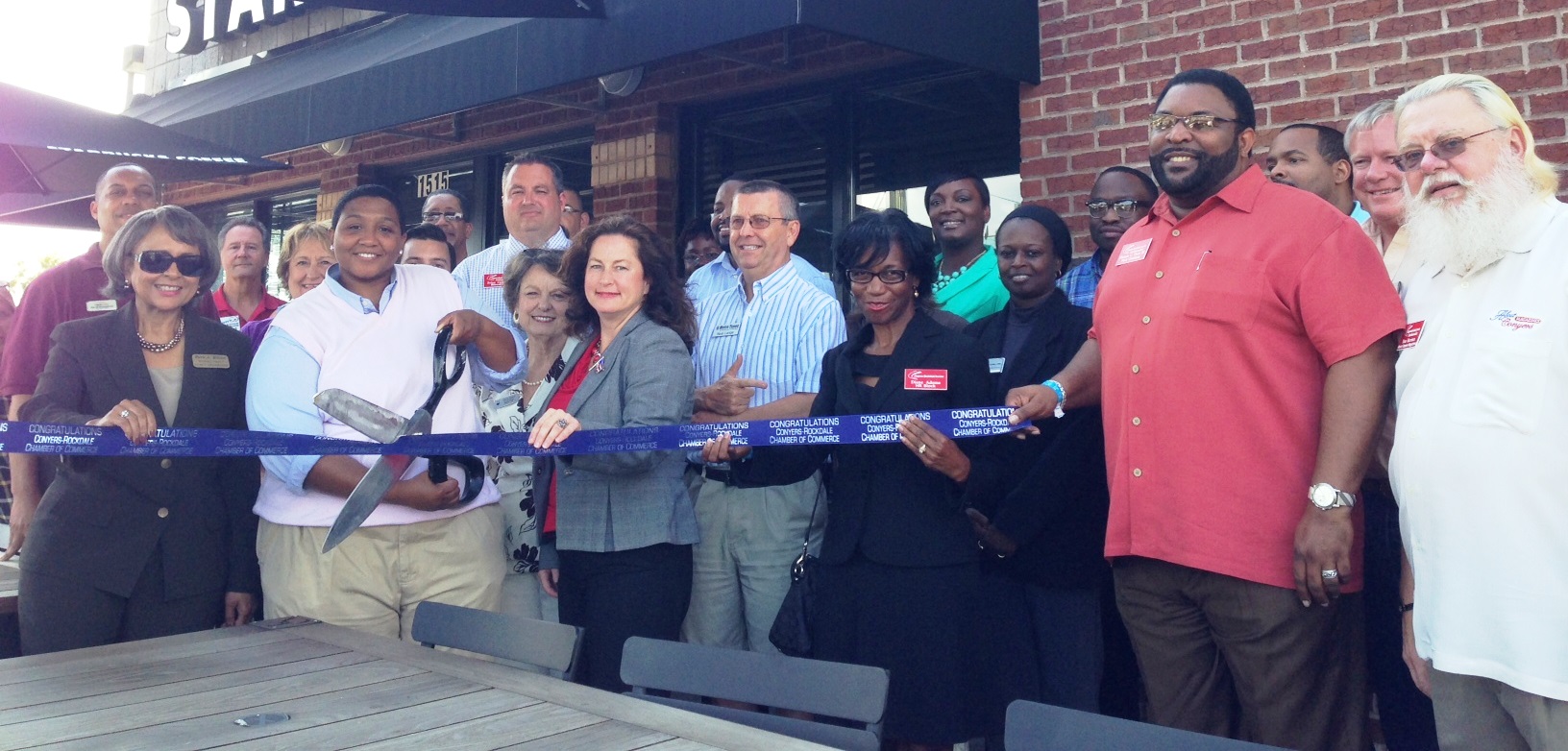 Starbucks-Ribbon-Cutting Starbucks-Ribbon-Cutting