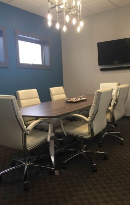 catalyst_eburg_mtg_room_crop_262x412 Catalyst Meeting Room