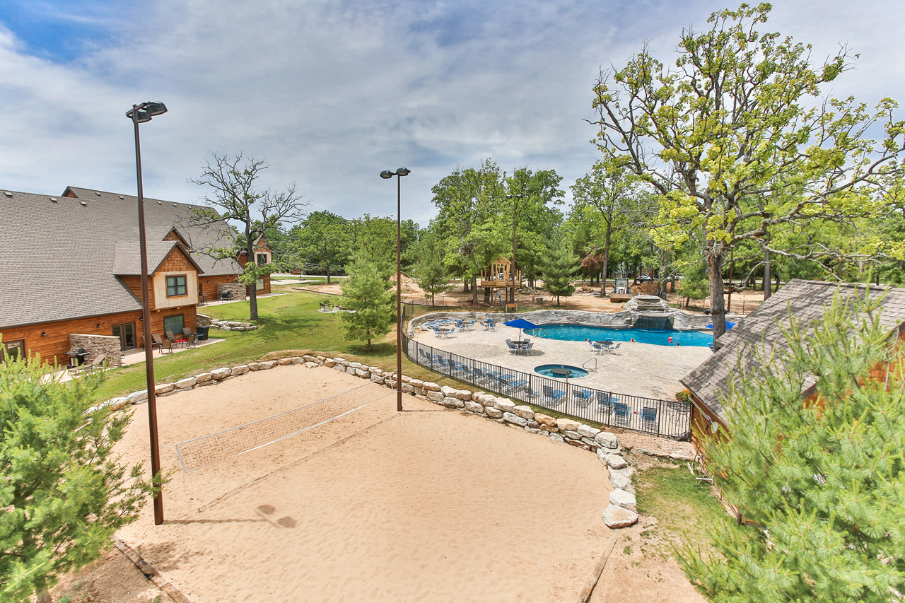 Family Lodging Cozy to Luxurious - Visit Table Rock Lake